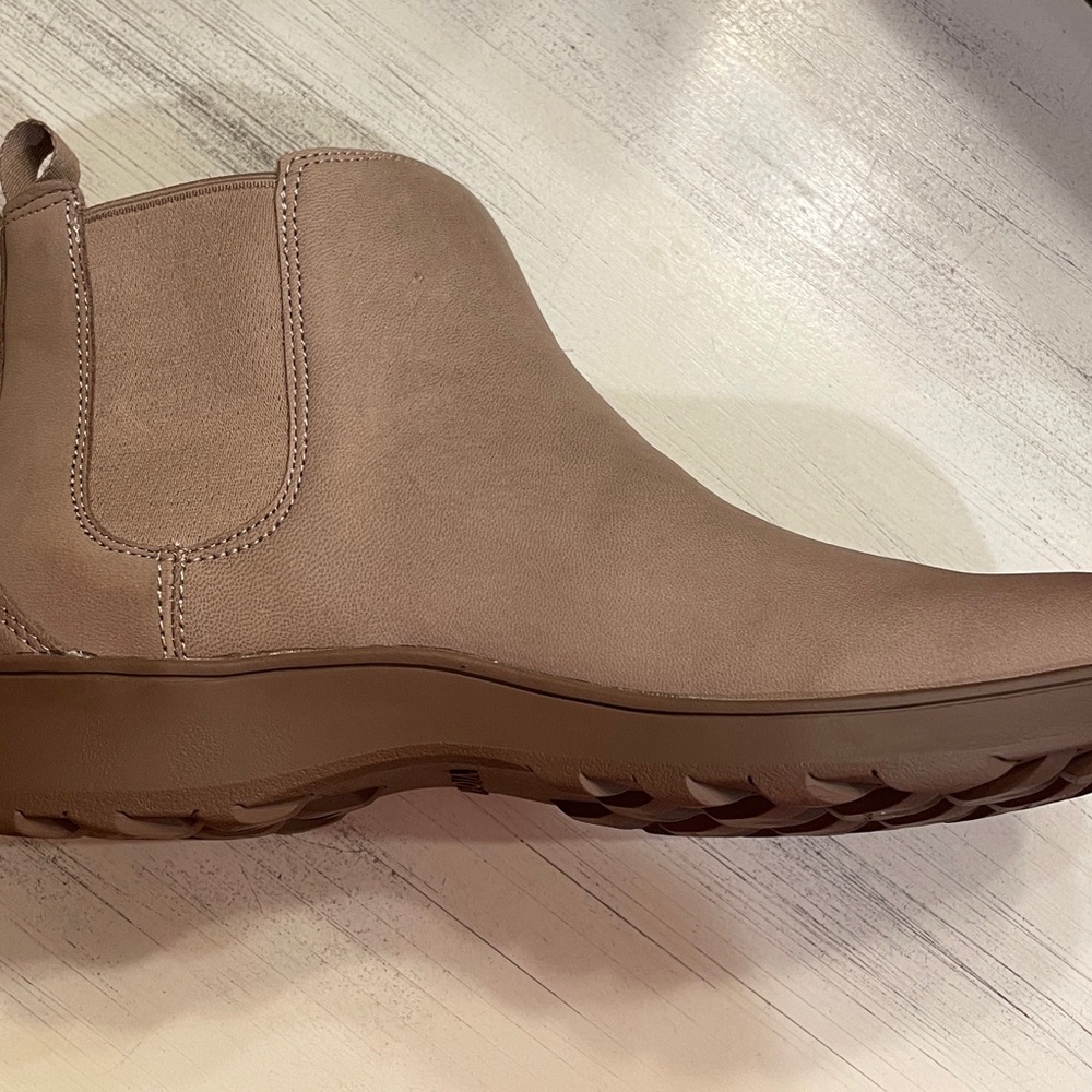 Vionic Women's Taupe Ankle Booties